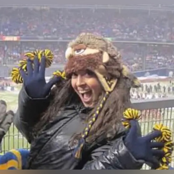 Meet your Posher, Whitney - Picture 9 of 16